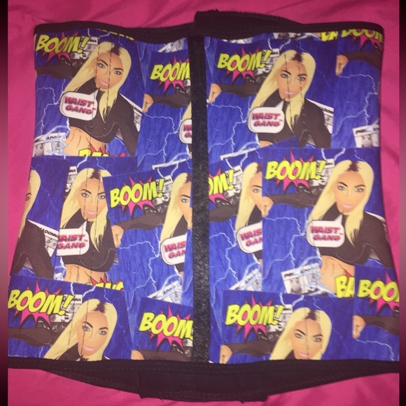 PreMadonna Waist Trainer SuperHero Edition Size Small - Picture 4 of 6